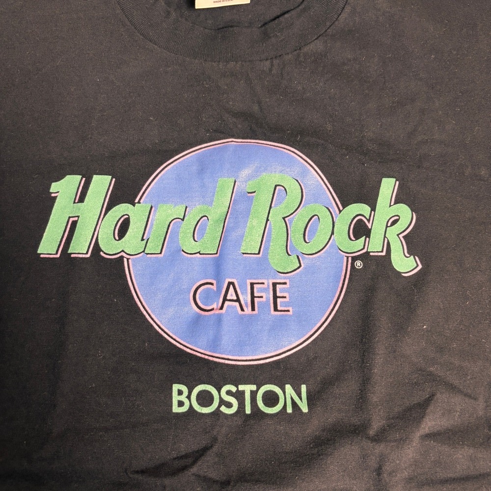 Hard Rock Cafe T-Shirt Mens XL Black Limited Boston Graphic Made in USA Cotton